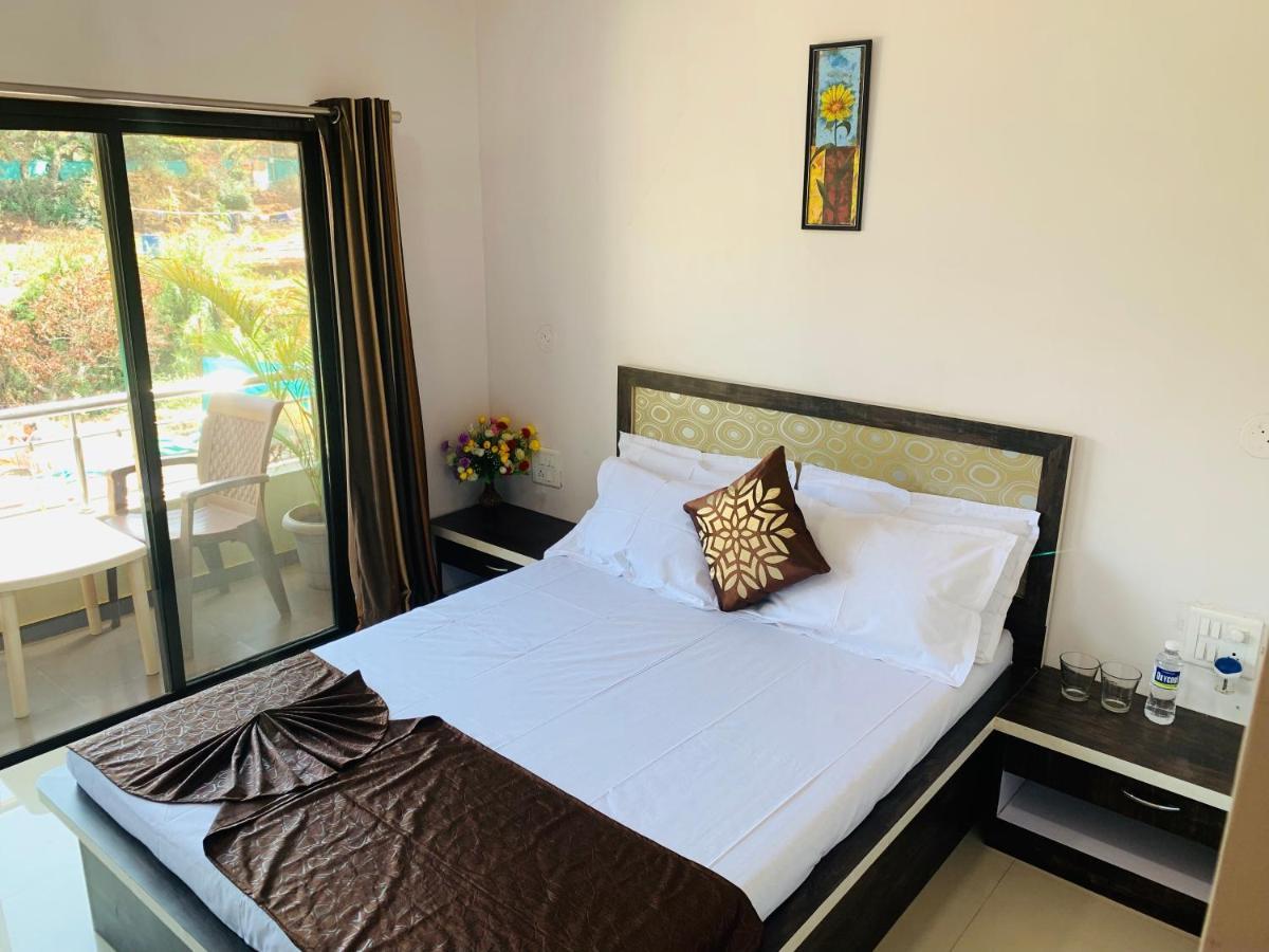 Stay Classy Mahabaleshwar Exterior photo