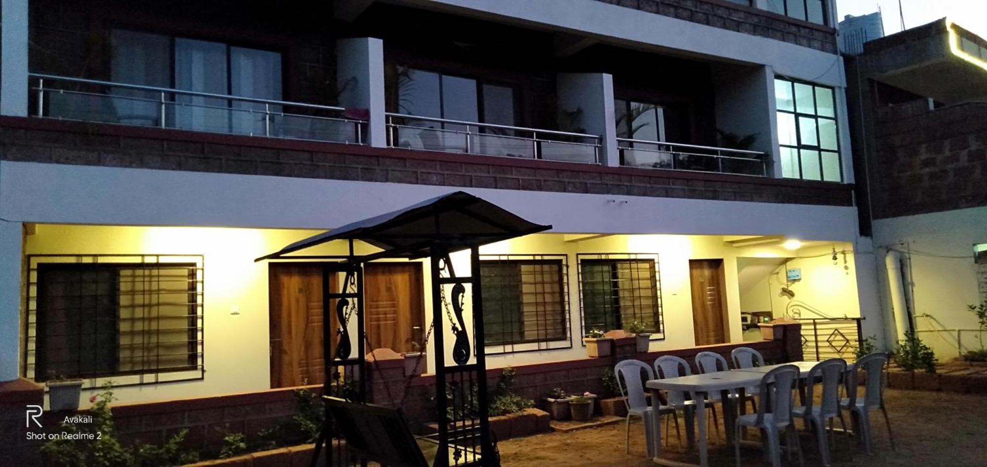 Stay Classy Mahabaleshwar Exterior photo
